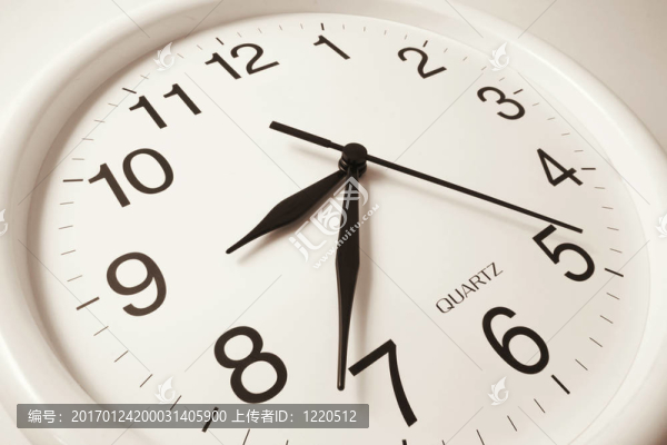 墻上無縫時鐘背景在暖色調(diào)