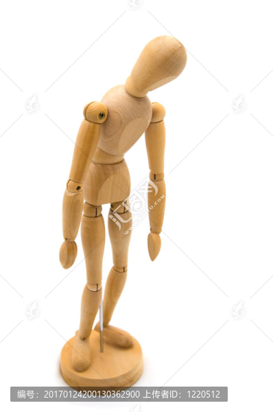 郁悶的木制娃娃