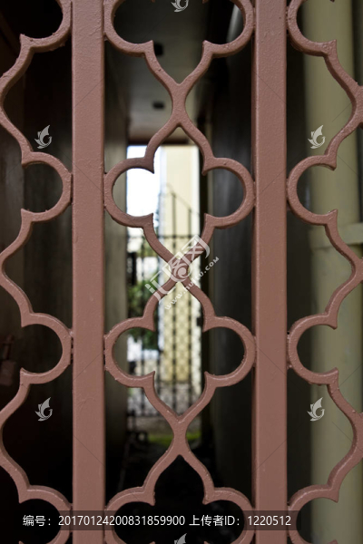 金屬門(mén)特寫(xiě)-匯圖網(wǎng) www.fosd68.com 金屬門(mén)特寫(xiě)