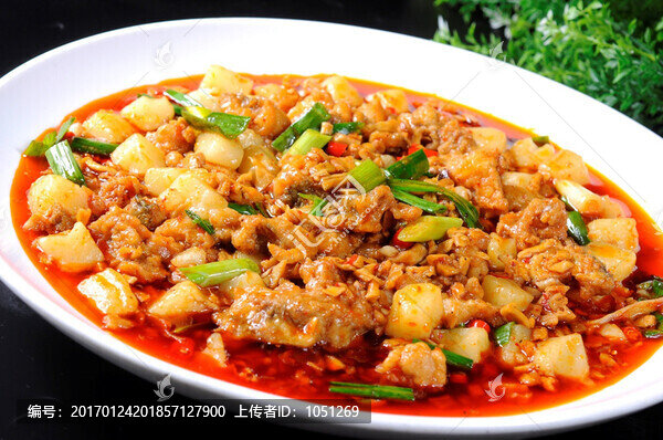 風(fēng)蘿卜干燒鰱魚