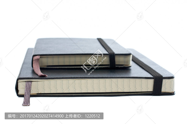 兩黑筆記本