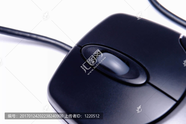 黑色的鼠標(biāo)