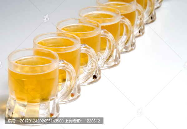 啤酒杯