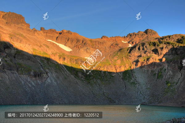 日出湖