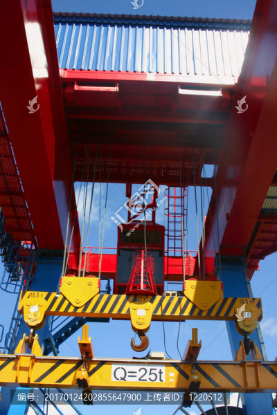 門式起重機(jī)