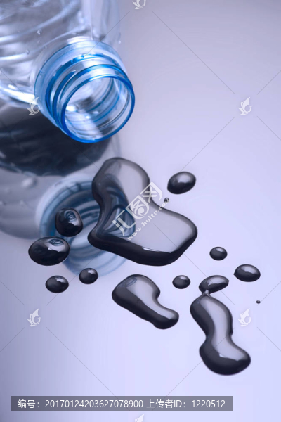瓶子里的水