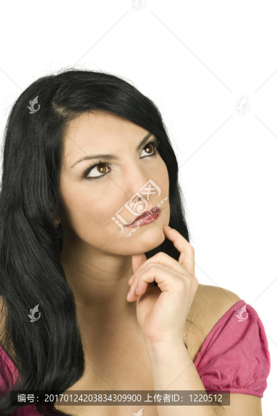 思想的女人迷失在思想