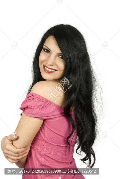 黑發(fā)女人長(zhǎng)長(zhǎng)的頭發(fā)和大大的微笑-匯圖網(wǎng) www.fosd68.com 黑發(fā)女人長(zhǎng)長(zhǎng)的頭發(fā)和大大的微笑