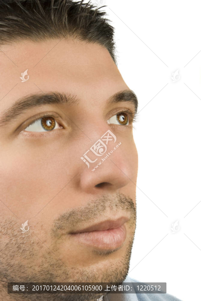 年輕男性的眼睛