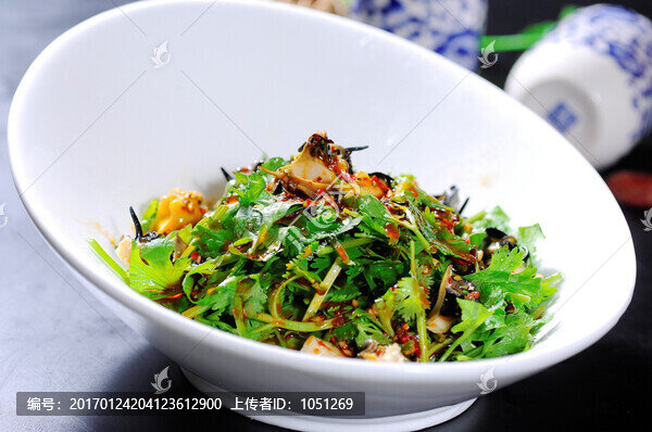 香菜拌脆螺
