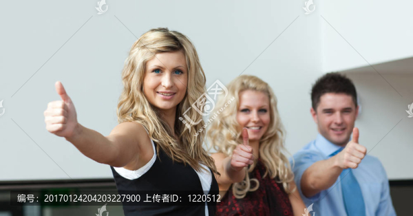 三人業(yè)務(wù)團(tuán)隊(duì)