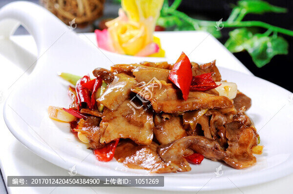 西芹炒爽肉