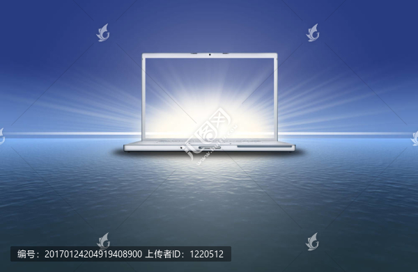 空白筆記本上日落藍色的大海