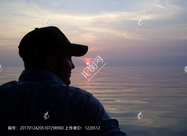 夕陽的剪影