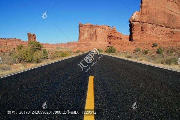 紀(jì)念碑山谷公路