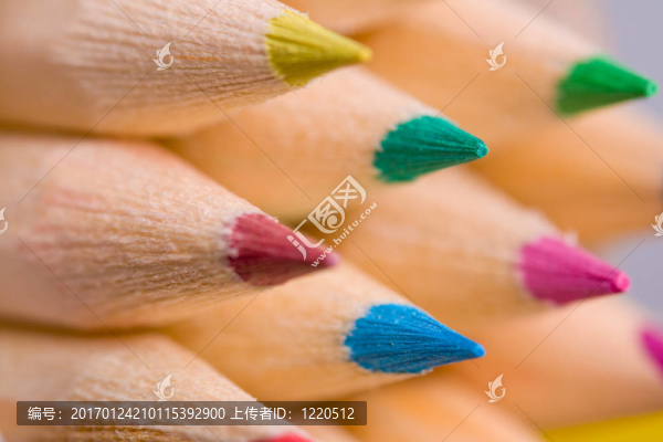 彩色鉛筆-匯圖網(wǎng) www.fosd68.com 彩色鉛筆