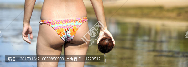 享受海灘
