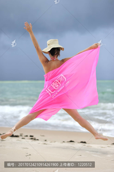 海灘上的女人