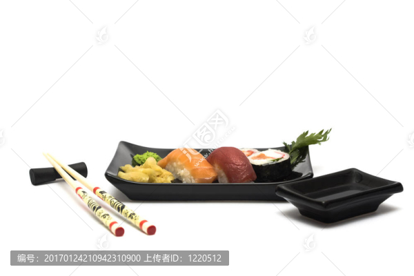 壽司拼盤