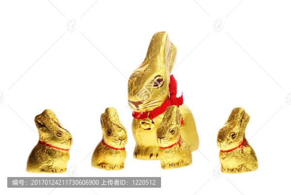 金色的巧克力復(fù)活節(jié)兔子