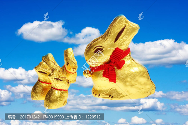 金色的巧克力復(fù)活節(jié)兔子的家庭