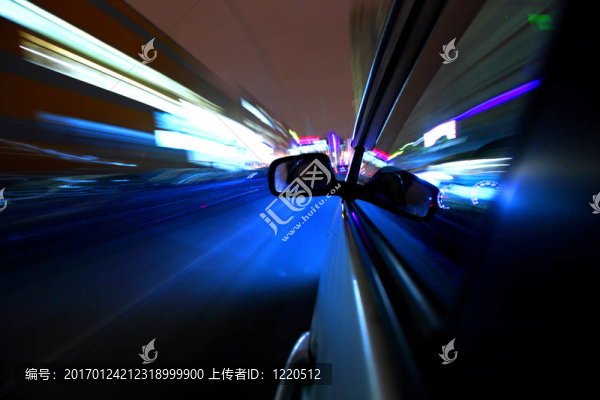 晚上開車