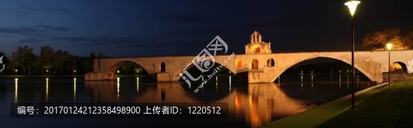 杜邦圣澤（又名點阿維尼翁）中世紀著名的橋在阿維尼翁鎮(zhèn)；法國