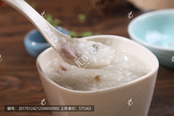 皮蛋瘦肉粥