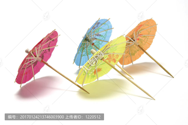 雞尾酒雨傘