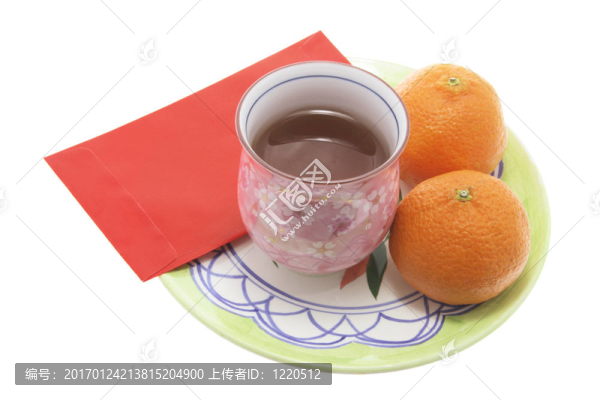 茶杯；官吏和紅色的包
