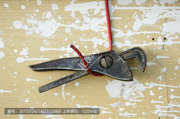 扳手