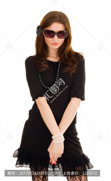 迷人的女人在晚禮服