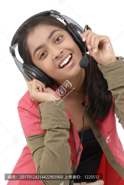 少女聽音樂