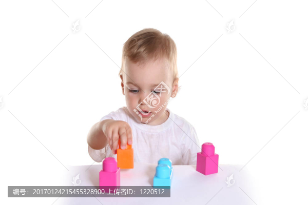 玩具積木嬰兒