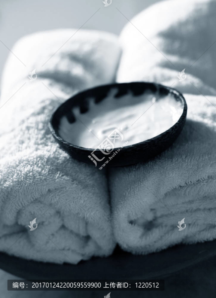 白色卷-匯圖網(wǎng) www.fosd68.com 白色卷