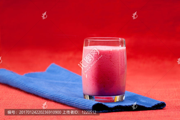 草莓冰沙