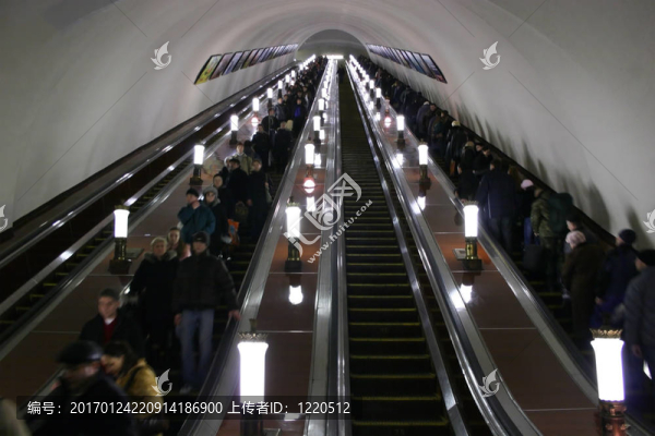 地鐵電梯-匯圖網(wǎng) www.fosd68.com 地鐵電梯