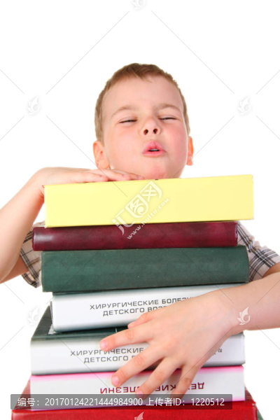 男孩與書2