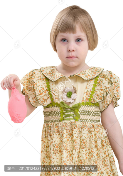 吹氣球的小女孩