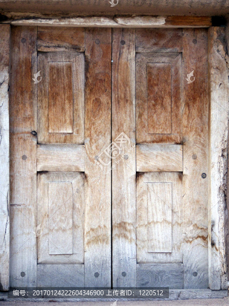 西班牙的百葉窗-匯圖網(wǎng) www.fosd68.com 西班牙的百葉窗