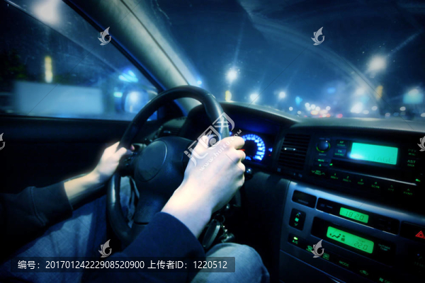 車內(nèi)