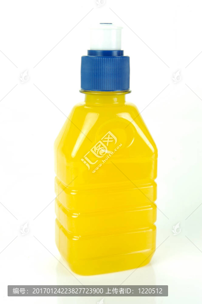 易拉罐