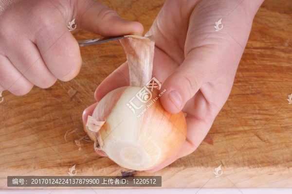 如何制作自制蔬菜湯
