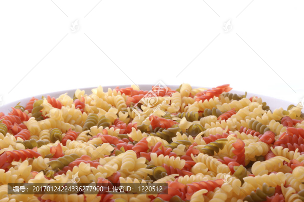 綠、紅、黃面條