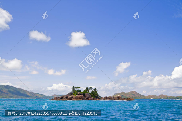 花崗巖島