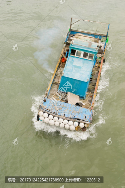 簡單舊魚船