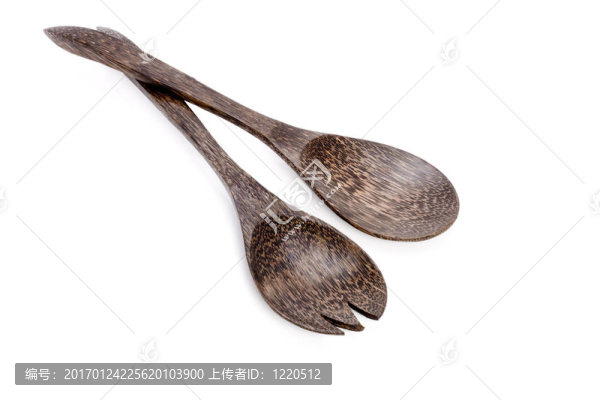 白色的勺子和叉子