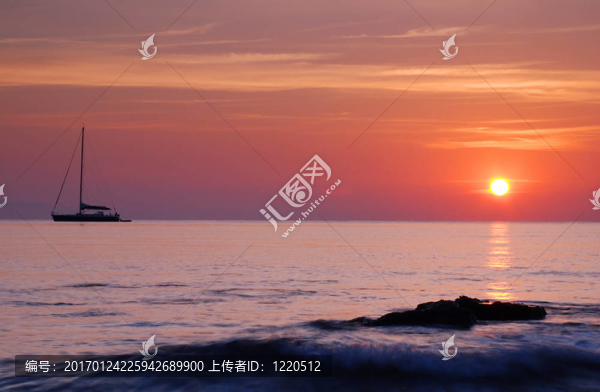船在日出-匯圖網(wǎng) www.fosd68.com 船在日出