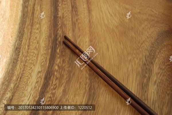 用于壽司餐的木板-匯圖網(wǎng) www.fosd68.com 用于壽司餐的木板