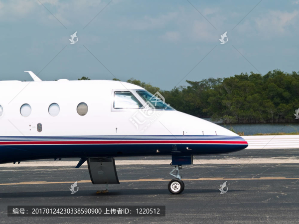 執(zhí)行飛機(jī)